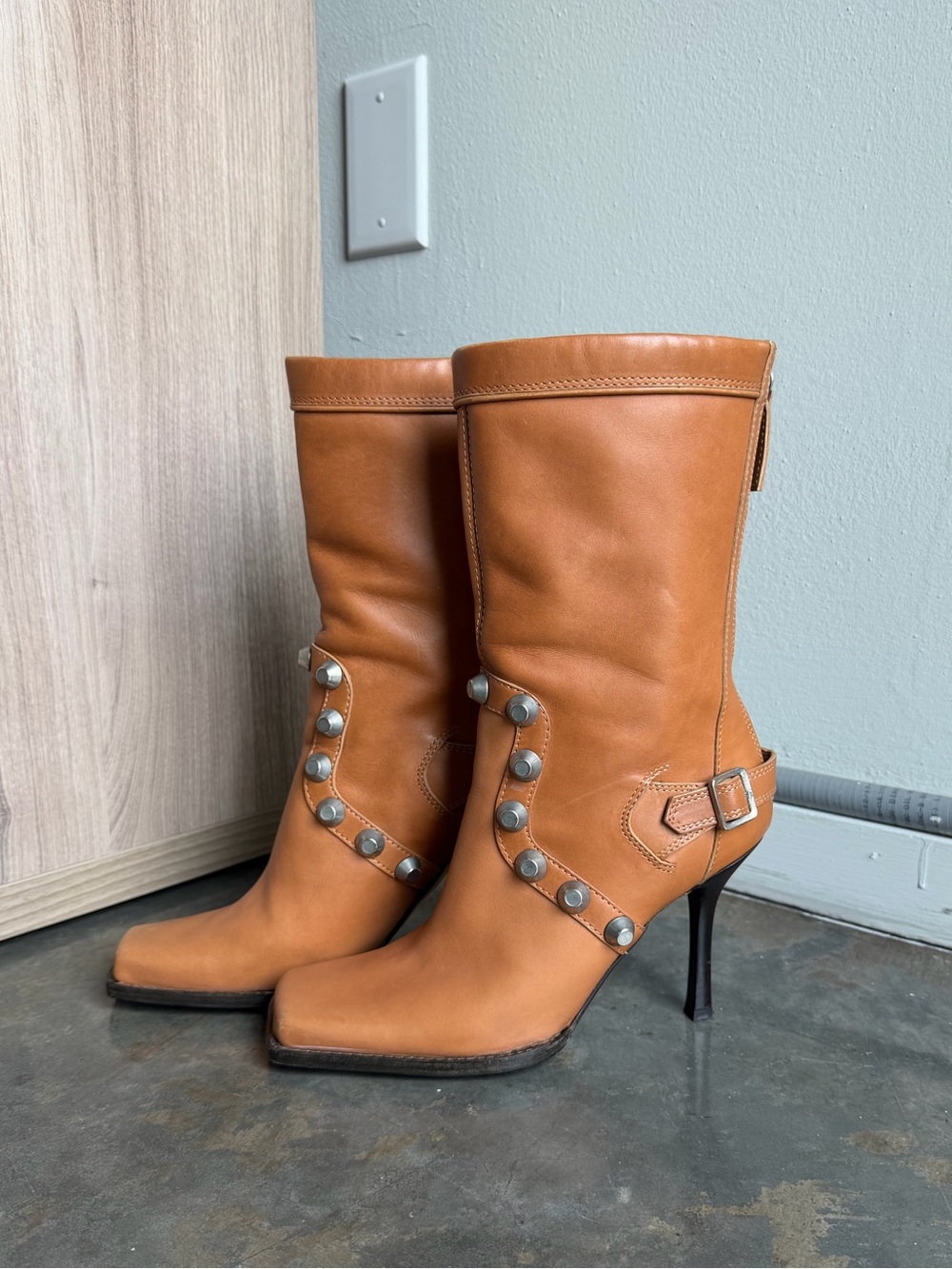 DSQUARED2 Brown Tan Studded Mid-Calf Heeled Moto Boots